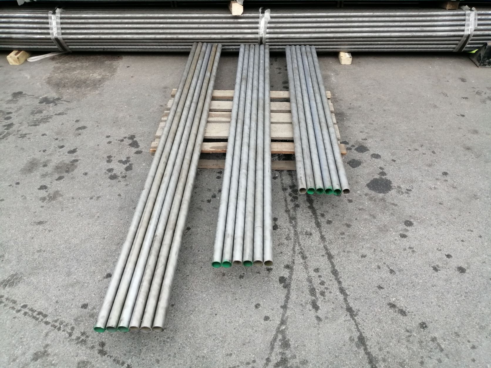 Plotový stĺpik oceľový, rozmer 42,4 x 3,2 mm, v dĺžke 2,0 m, S235